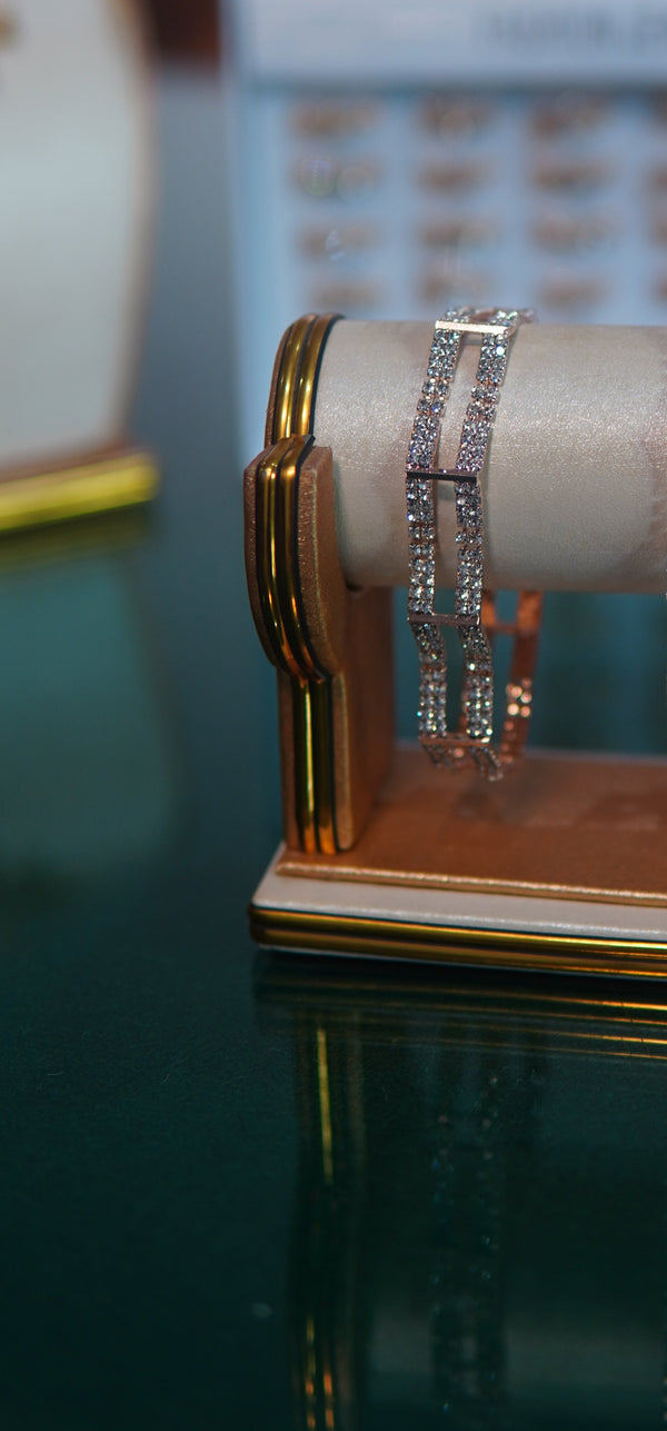Premium Ladies Bracelet with Diamonds Golden-Silver
