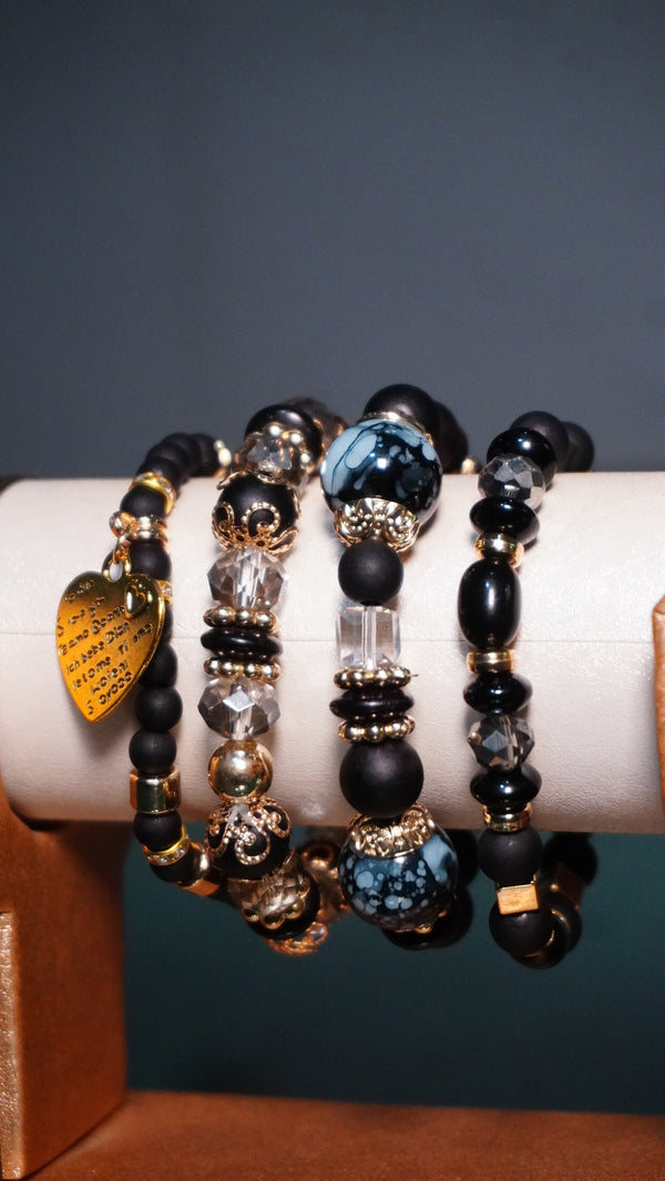Vintage Beaded Bracelets Set for Women,Trendy Multilayer Stacking Elastic Bracelet,Colorful Crystal Beaded Heart Dangle Gold Charm Bangles