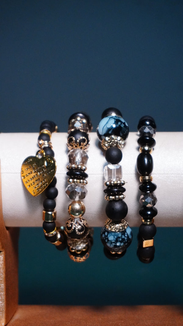 Vintage Beaded Bracelets Set for Women,Trendy Multilayer Stacking Elastic Bracelet,Colorful Crystal Beaded Heart Dangle Gold Charm Bangles