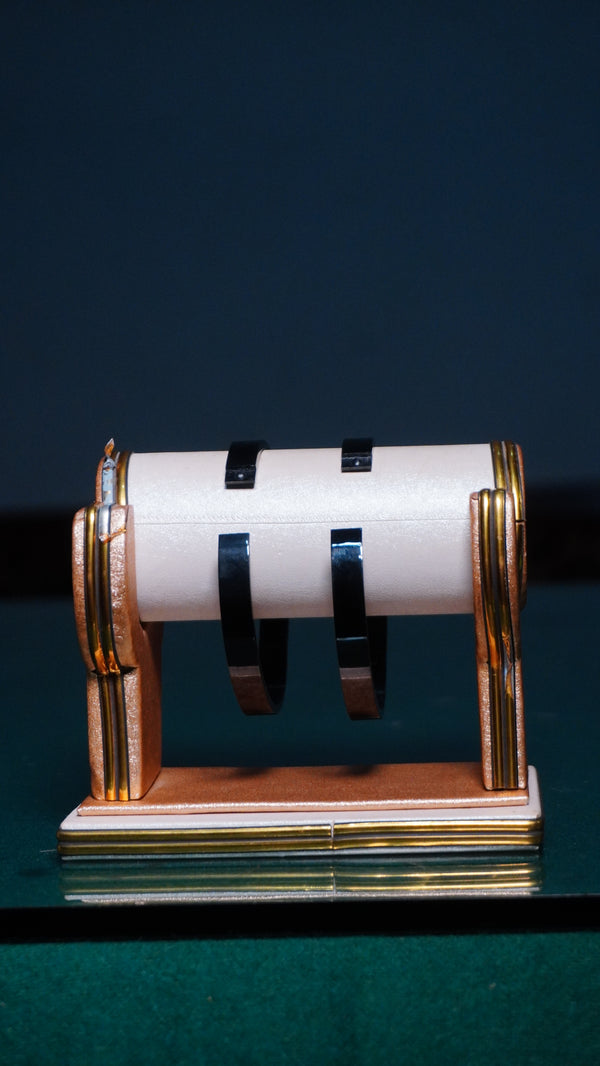 Flat black stainless steel bracelet in rhodium finish